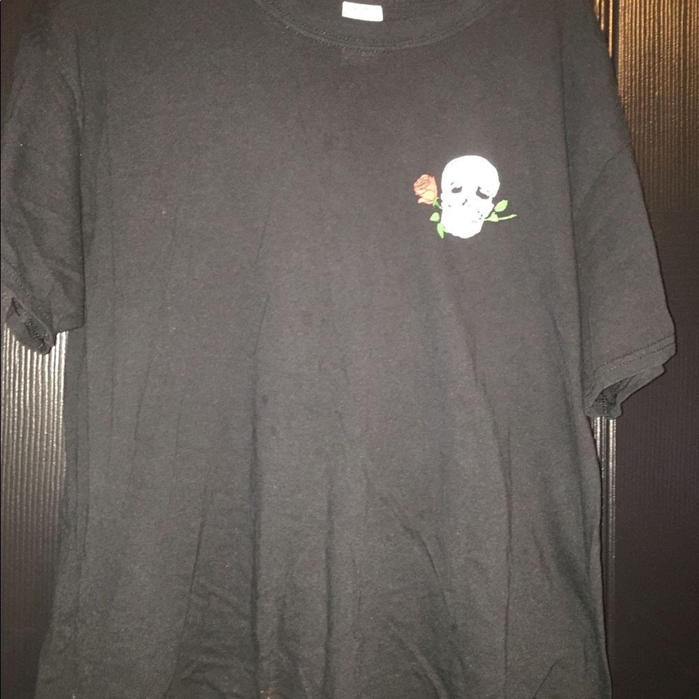 Rue21 black skeleton T-shirt
